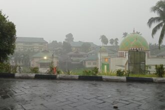 BMKG ingatkan cuaca ekstrem, Manado berpotensi diguyur hujan ringan