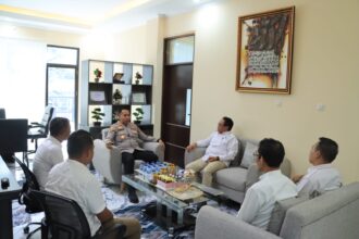 Kapolres Kotamobagu dan Balai TNBNW bahas langkah tegas usai operasi pertambangan ilegal di Mengkang