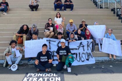 Aliansi Pondol Keraton Bersatu menolak posko mereka dibongkar dan digusur