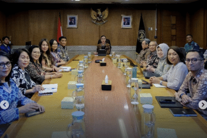 Wardhana dan Komaling bahas potensi Sulut, Sitaro didorong jadi titik tumbuh baru sektor pariwisata