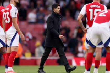 Ulasan sepakbola Eropa: Arteta bergerak zig-zag sementara yang lain bergerak zig.