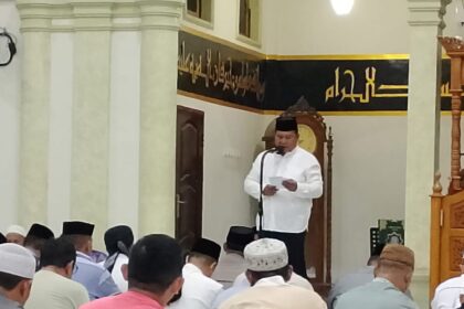 Dibantu biaya oleh Pemda Bolsel, 9 jemaah calon haji dilepas Deddy Abdul Hamid