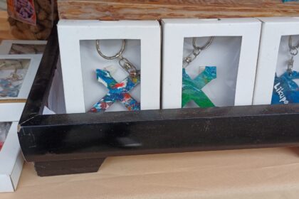 Bank Sampah Induk Likupang sulap sampah jadi souvenir dan sofa