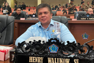 Henry Walukow Sampaikan Aspirasi Warga dan Langsung Direspons Gubernur Yulius Selvanus