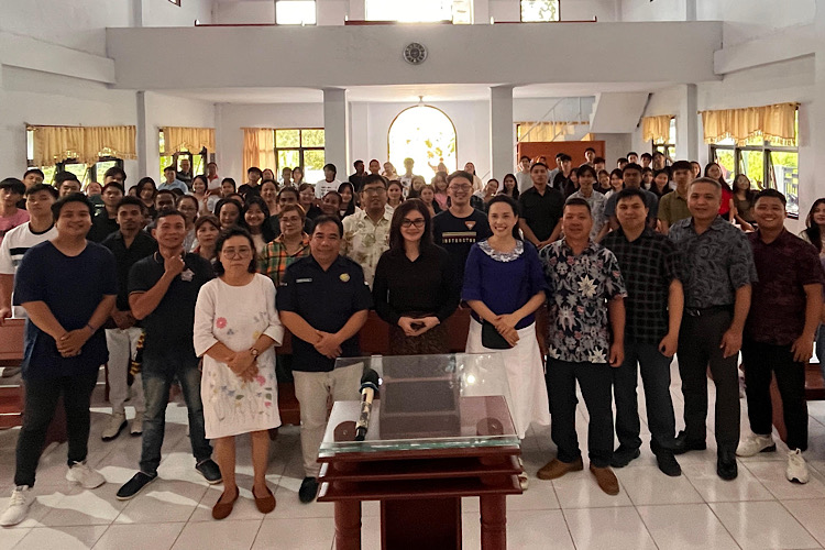 Ketua Komisi IX Felly Runtuwene Dorong Pencaker Bidik Peluang Kerja di Luar Negeri yang Legal