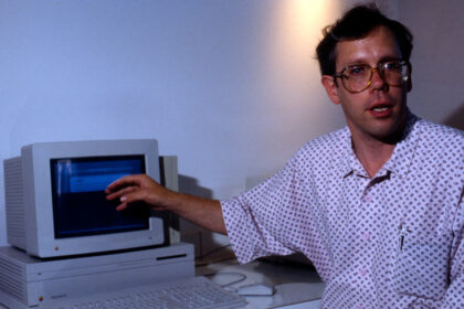 Pionir insinyur Apple, Bill Atkinson, meninggal pada usia 74 tahun