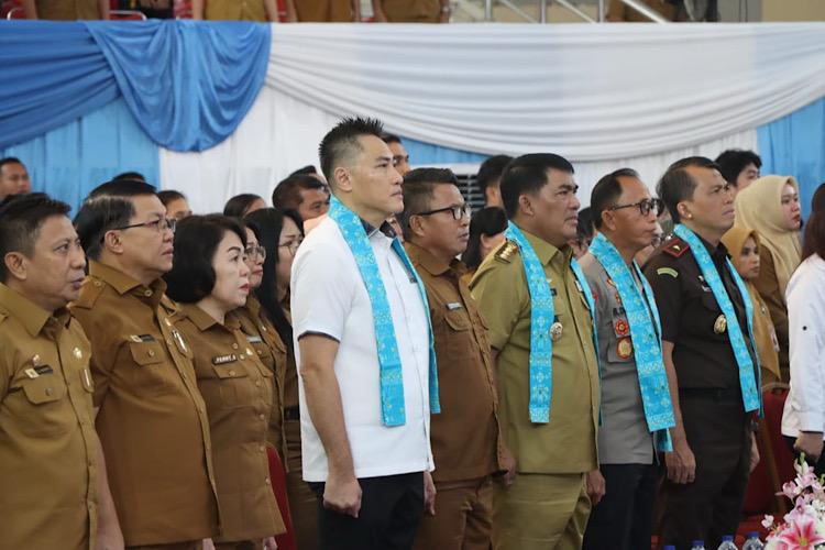 Wakil Ketua DPRD Royke Anter Hadiri MKKS dan Penandatangan SPMB