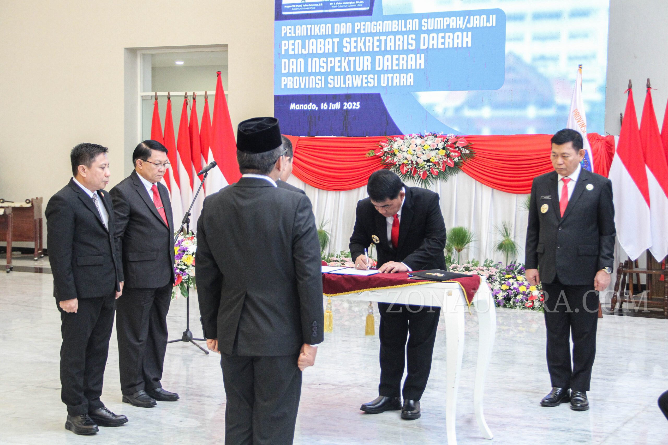 FOTO: Gubernur Sulut lantik Pj Sekprov dan Kepala Inspektorat Daerah