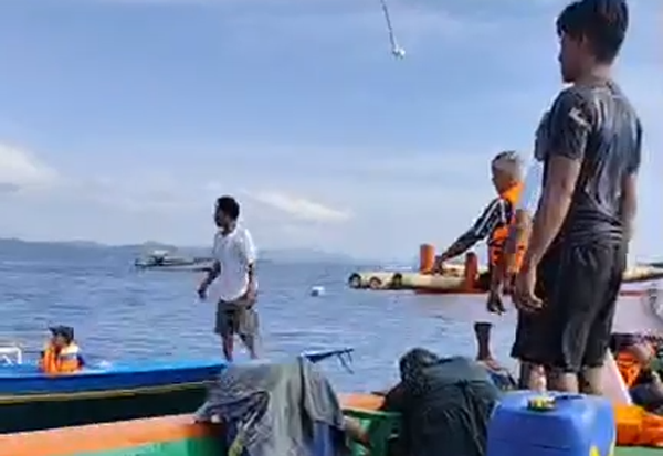 Kapal nelayan bantu evakuasi penumpang KM Barcelona 5