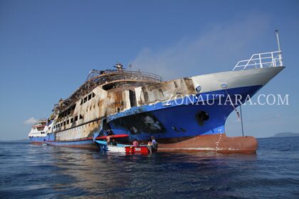 Kondisi terkini KM Barcelona: Dua korban belum ditemukan, kapal masih berasap