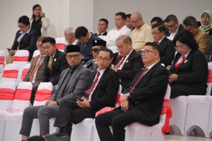 Sekda Kotamobagu hadir dalam rapat paripurna HUT ke-402 Kota Manado