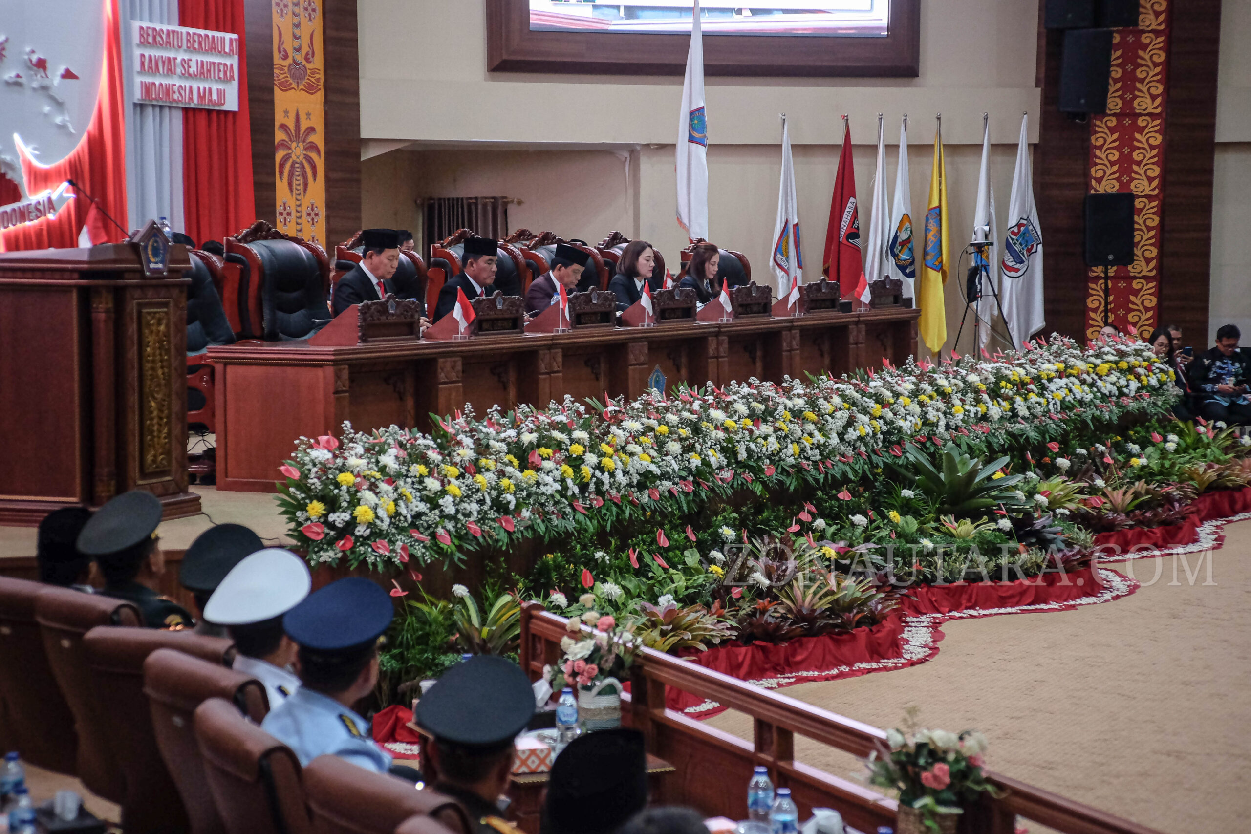 FOTO: Gubernur dan Wagub Sulut ikut saksikan Pidato Kenegaraan Presiden