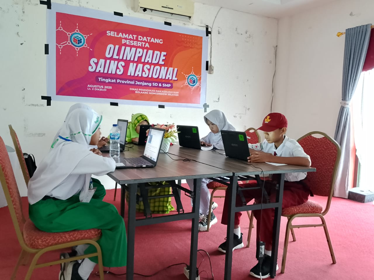 Disdikbud Bolsel gelar OSN 2025, Rante Hattani: Ajang asah potensi siswa 9 bolsel