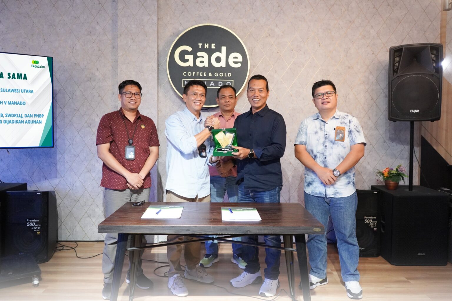PT Pegadaian Kanwil V Manado dan Jasa Raharja satukan langkah untuk kepatuhan administrasi kendaraan