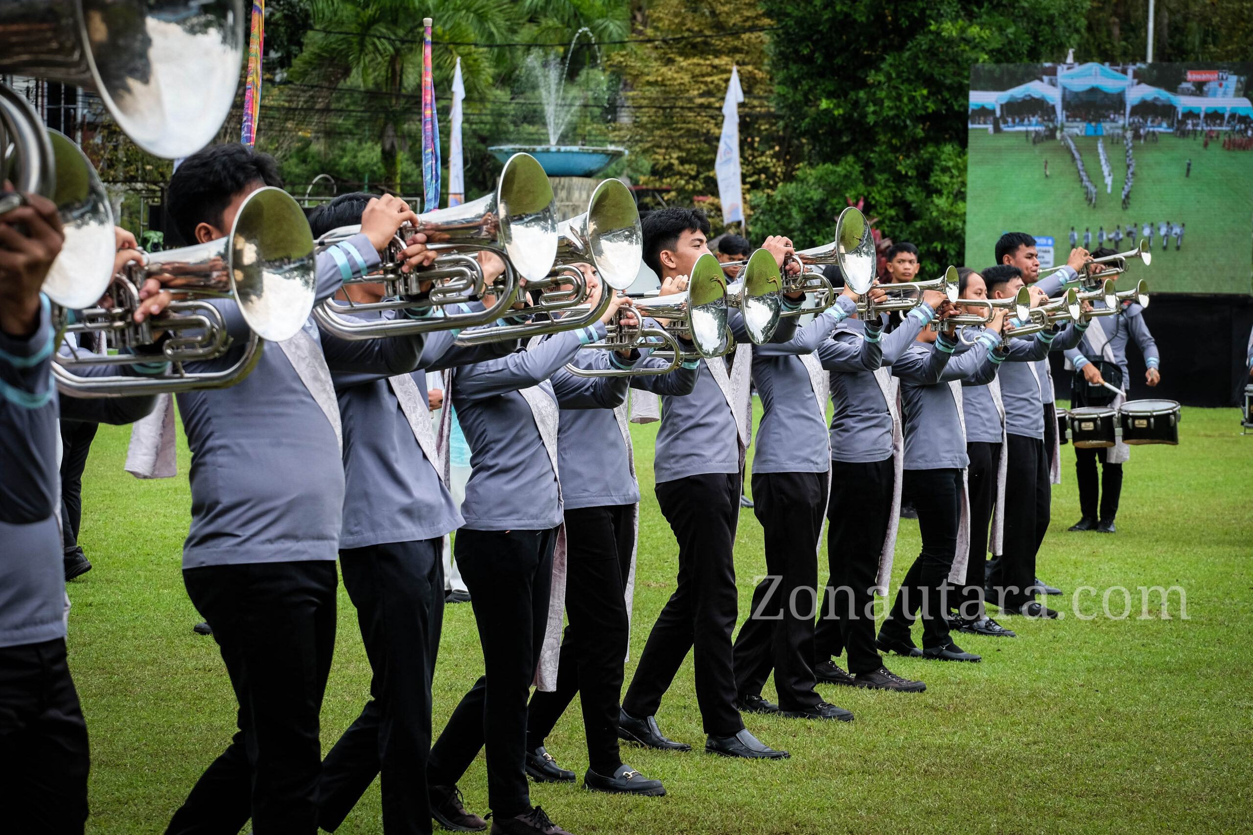 FOTO: Semarak HUT ke-61 Sulawesi Utara