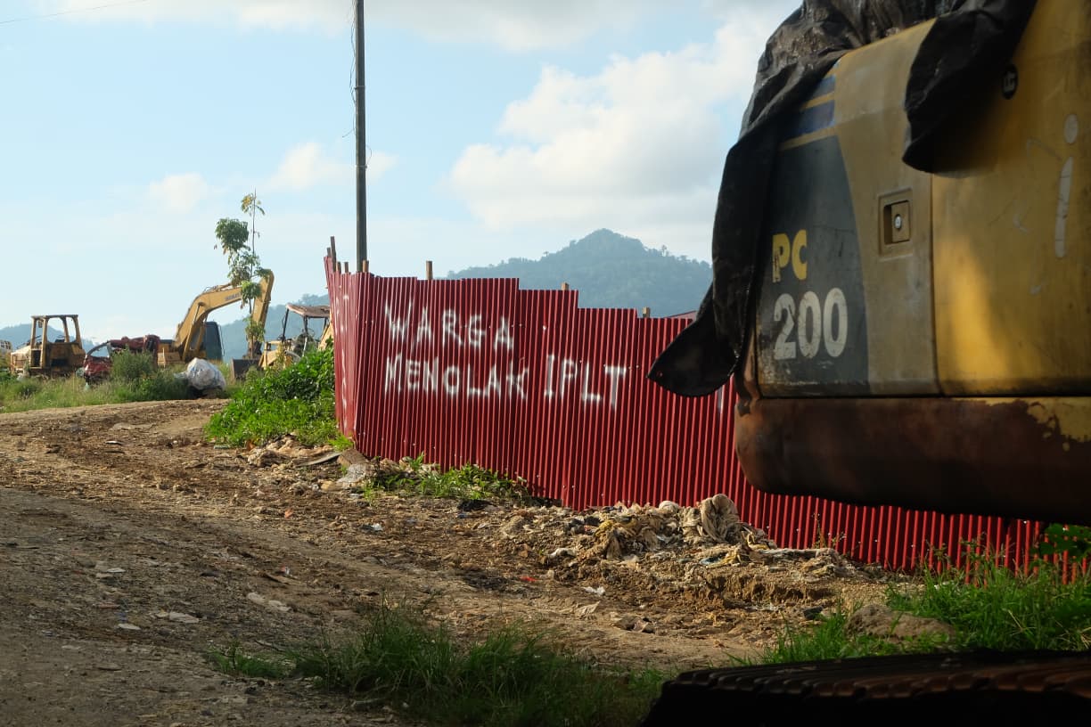 Rp18 Miliar untuk IPLT di TPA Sumompo, warga pilih melawan 18 Rp18 Miliar untuk IPLT di TPA Sumompo, warga pilih melawan