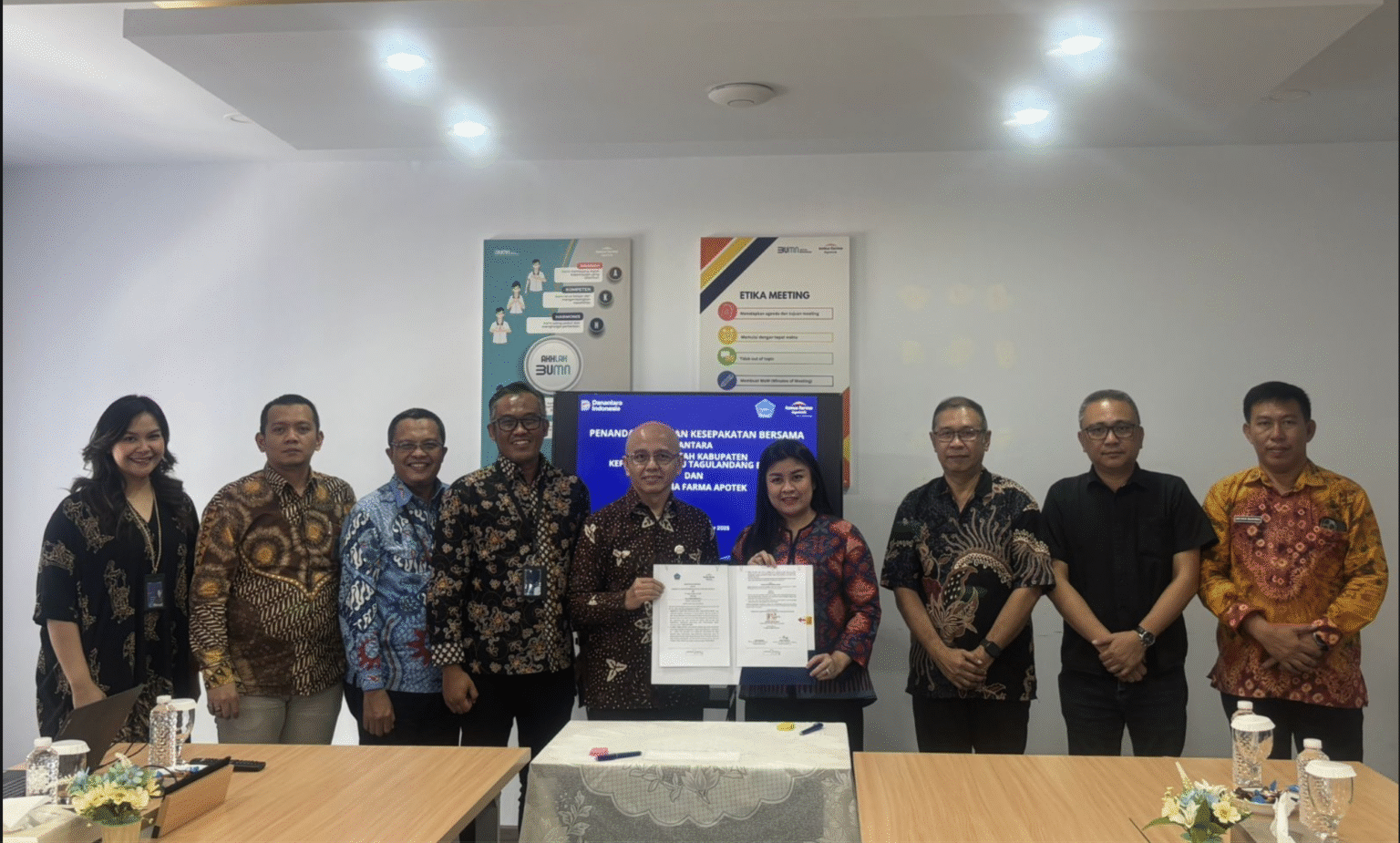 Apotek Kimia Farma segera hadir di Sitaro, Bupati teken kerjasama di Jakarta
