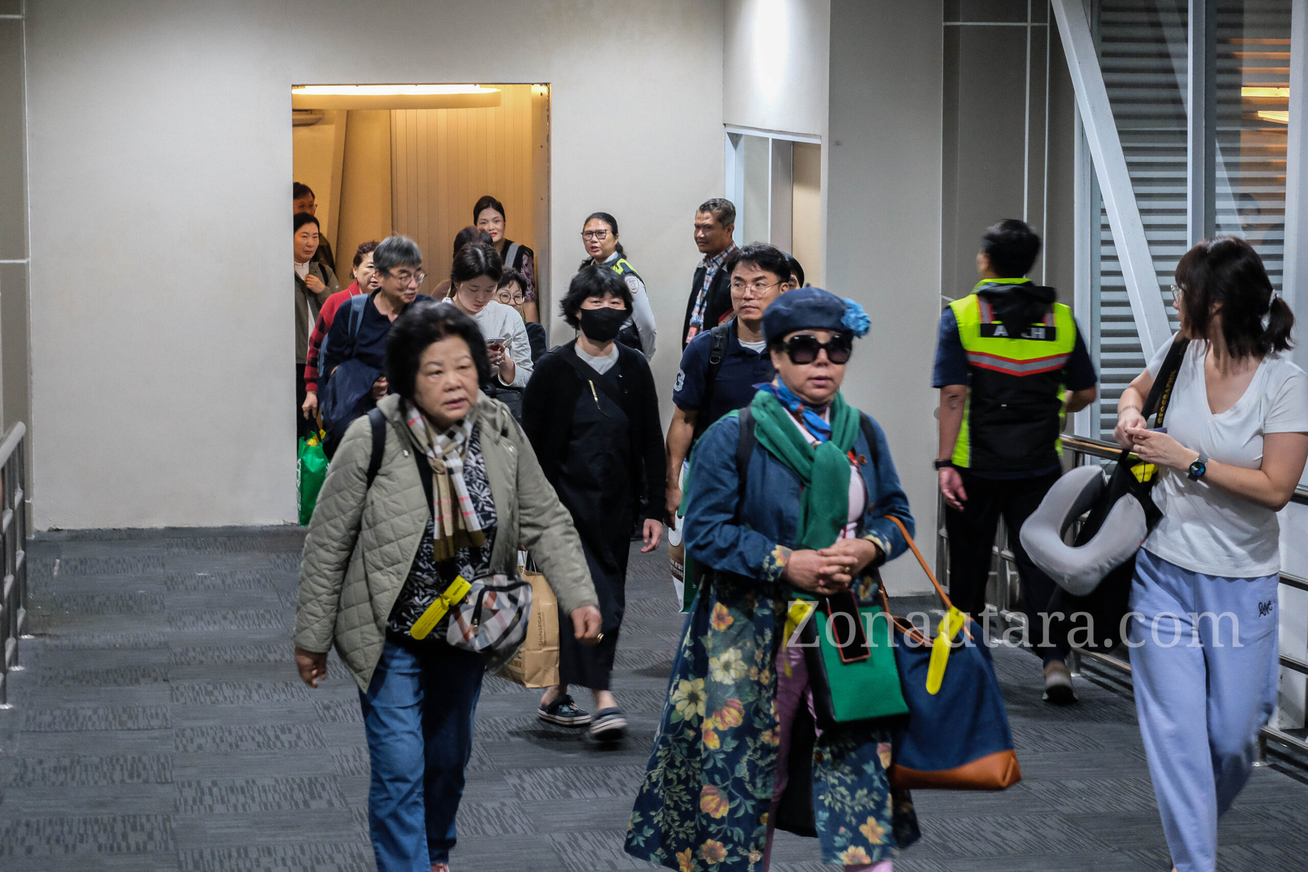 FOTO: Penerbangan langsung Korea Selatan–Manado tiba perdana