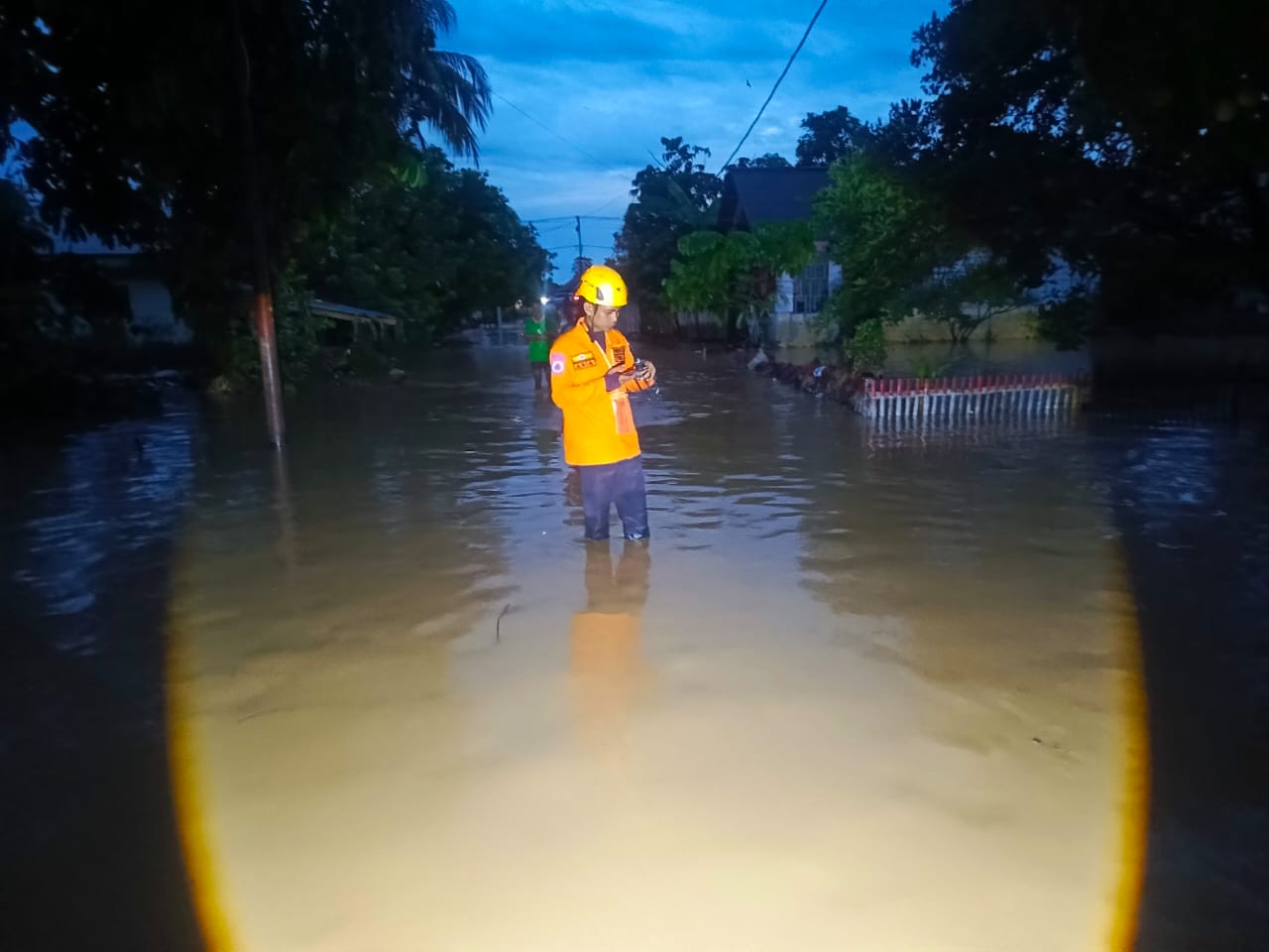 Hujan deras picu banjir di Bolmong, satu rumah hanyut dan belasan rusak