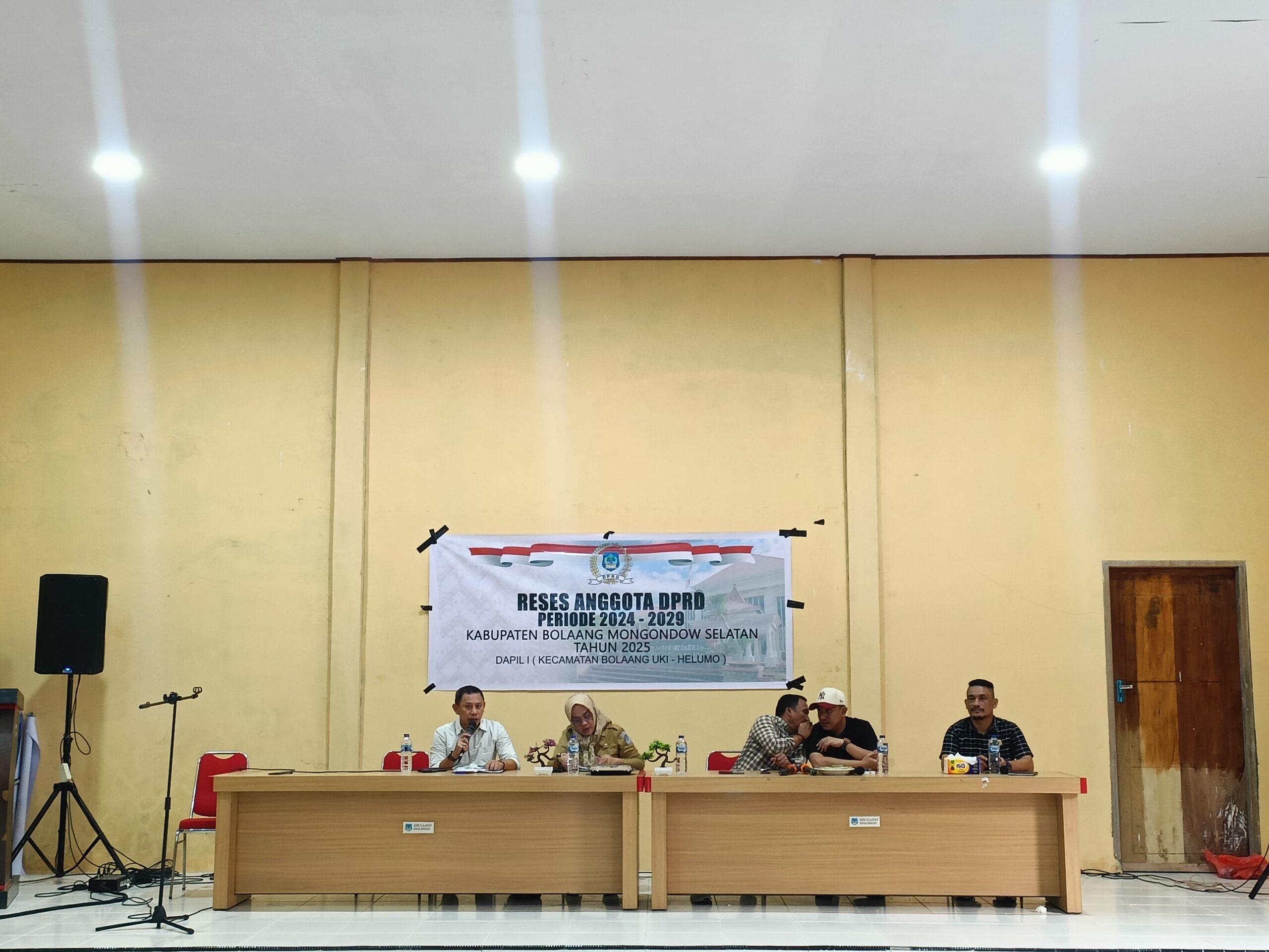 Keluhan infrastruktur menggema di reses DPRD Bolsel Dapil I: Fadli Tuliabu Cs siap kawal 19 Keluhan infrastruktur menggema di reses DPRD Bolsel Dapil I: Fadli Tuliabu Cs siap kawal