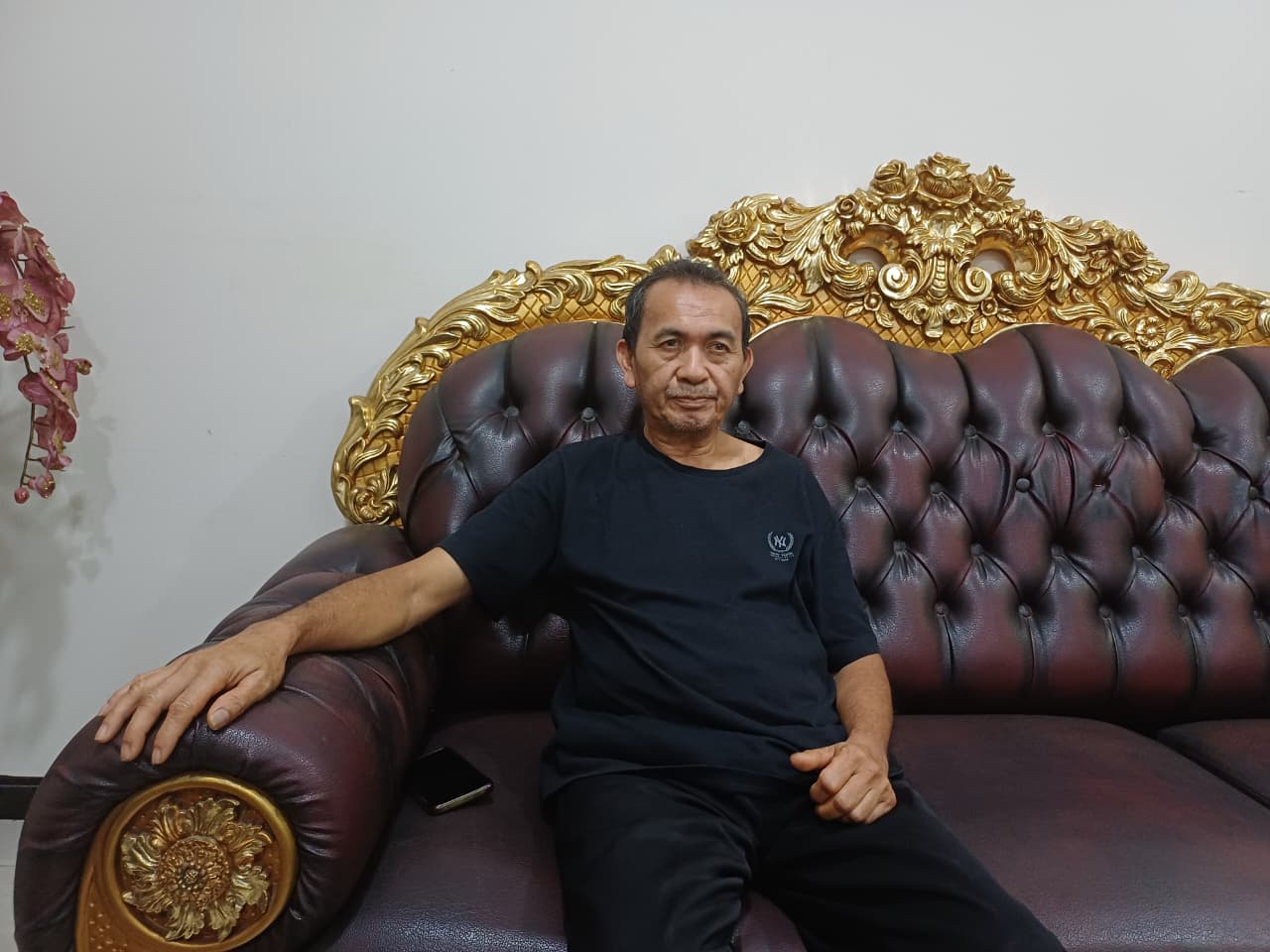 Kisah Anis: 40 tahun mengabdi sebagai cleaning service di Kantor Gubernur Sulut