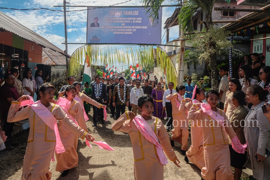 FOTO: Kehadiran Wagub Sulut di ibadah Sabat Pertemuan GMAHK se-Sitaro
