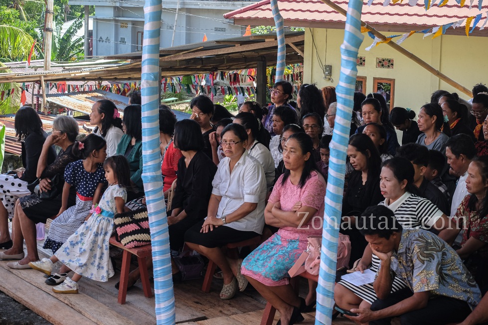 FOTO: Kehadiran Wagub Sulut di ibadah Sabat Pertemuan GMAHK se-Sitaro
