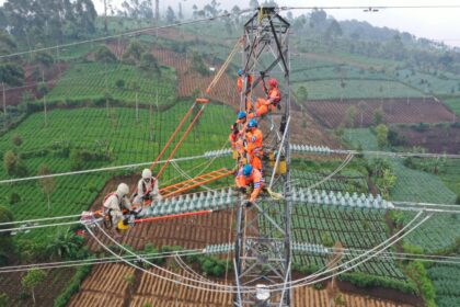 PLN tingkatkan keandalan listrik lewat pemeliharaan rutin jaringan transmisi