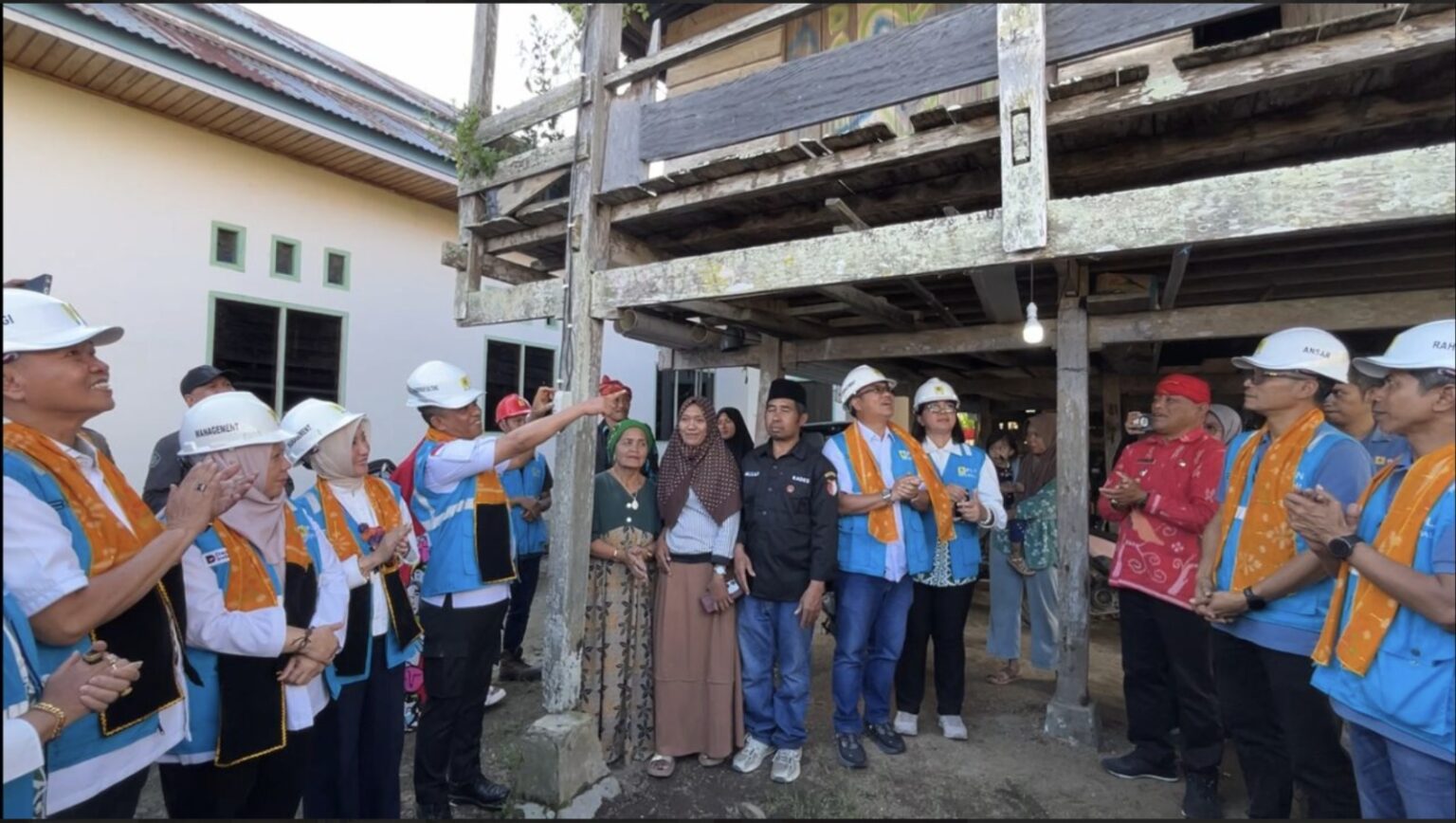 Listrik masuk Desa Olu, warga Lindu akhirnya tinggalkan pelita setelah bertahun tahun