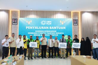 YBM PLN Gorontalo salurkan bantuan pemulihan dan pendidikan untuk warga terdampak kebakaran dan santri dhuafa