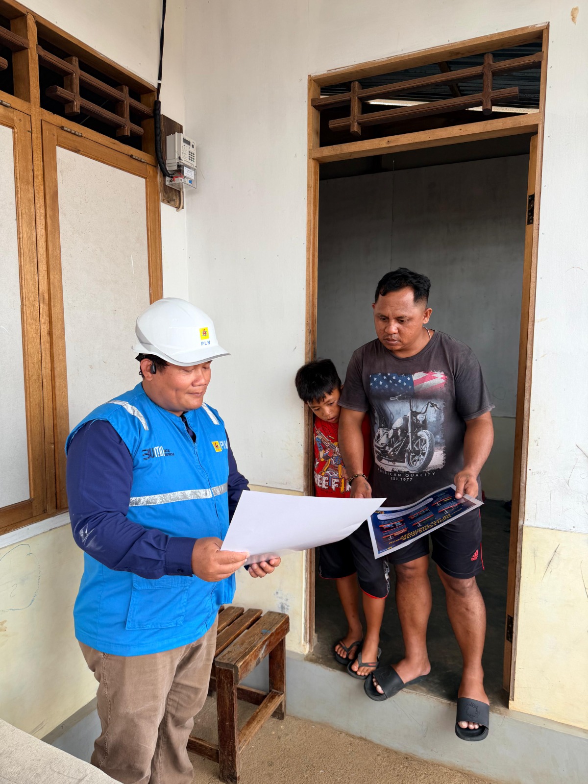 PLN dorong warga gunakan PLN Mobile untuk lapor potensi bahaya listrik