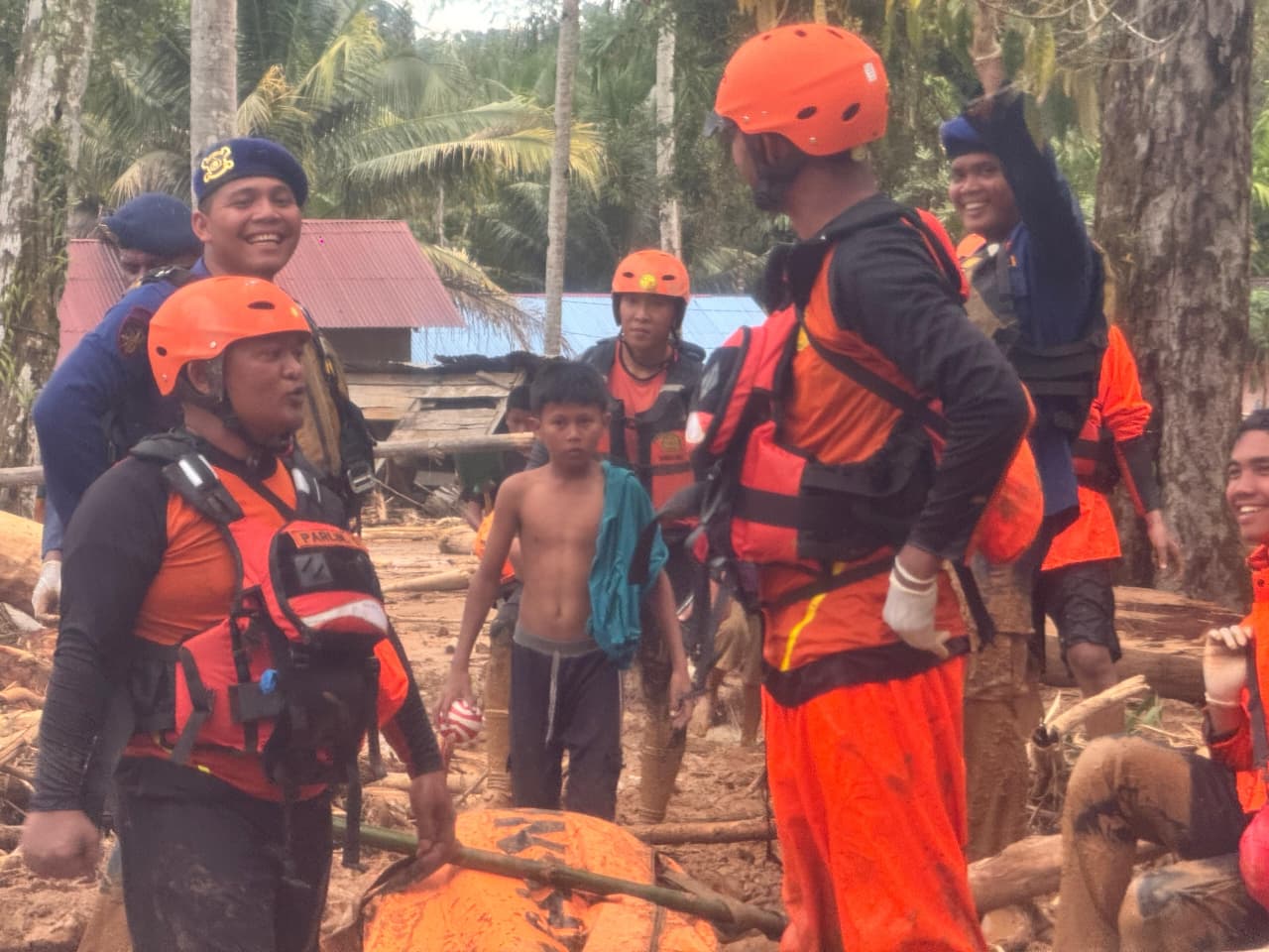 Hari ke-4 Operasi SAR di Tapanuli: 65 korban ditemukan meninggal, 100 lebih masih hilang