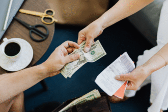 Terjebak pinjol jangan panik, ini langkah yang bisa dilakukan