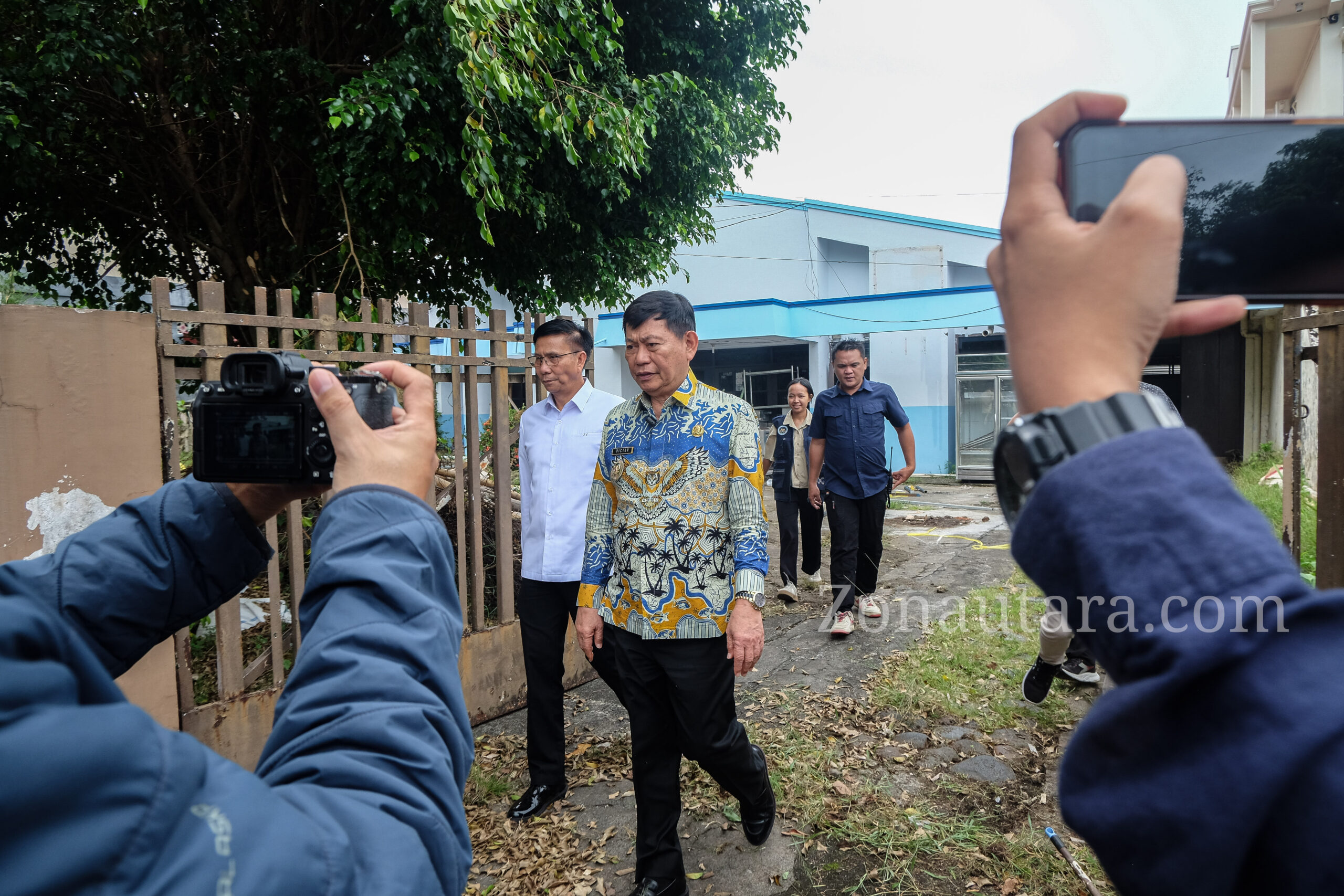 FOTO: Momen Wagub Sulut sidak Dapur MBG di Manado