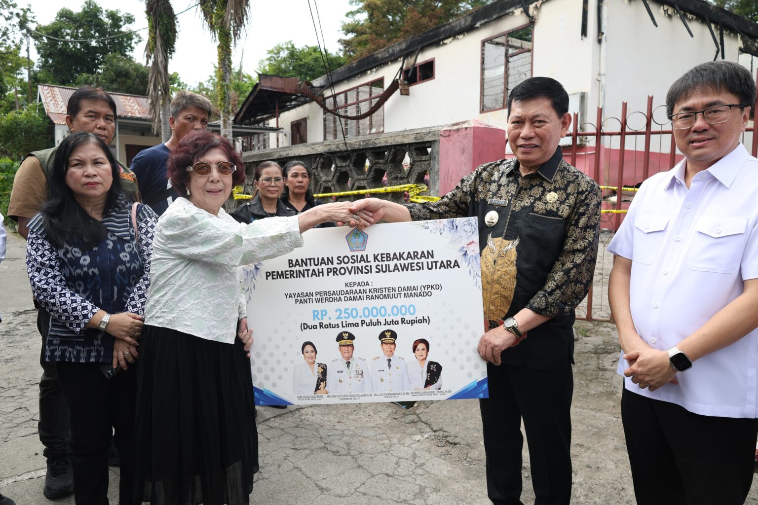 Pemprov Sulut salurkan bantuan Rp250 juta untuk pemulihan Panti Werdha Damai Manado pascakebakaran