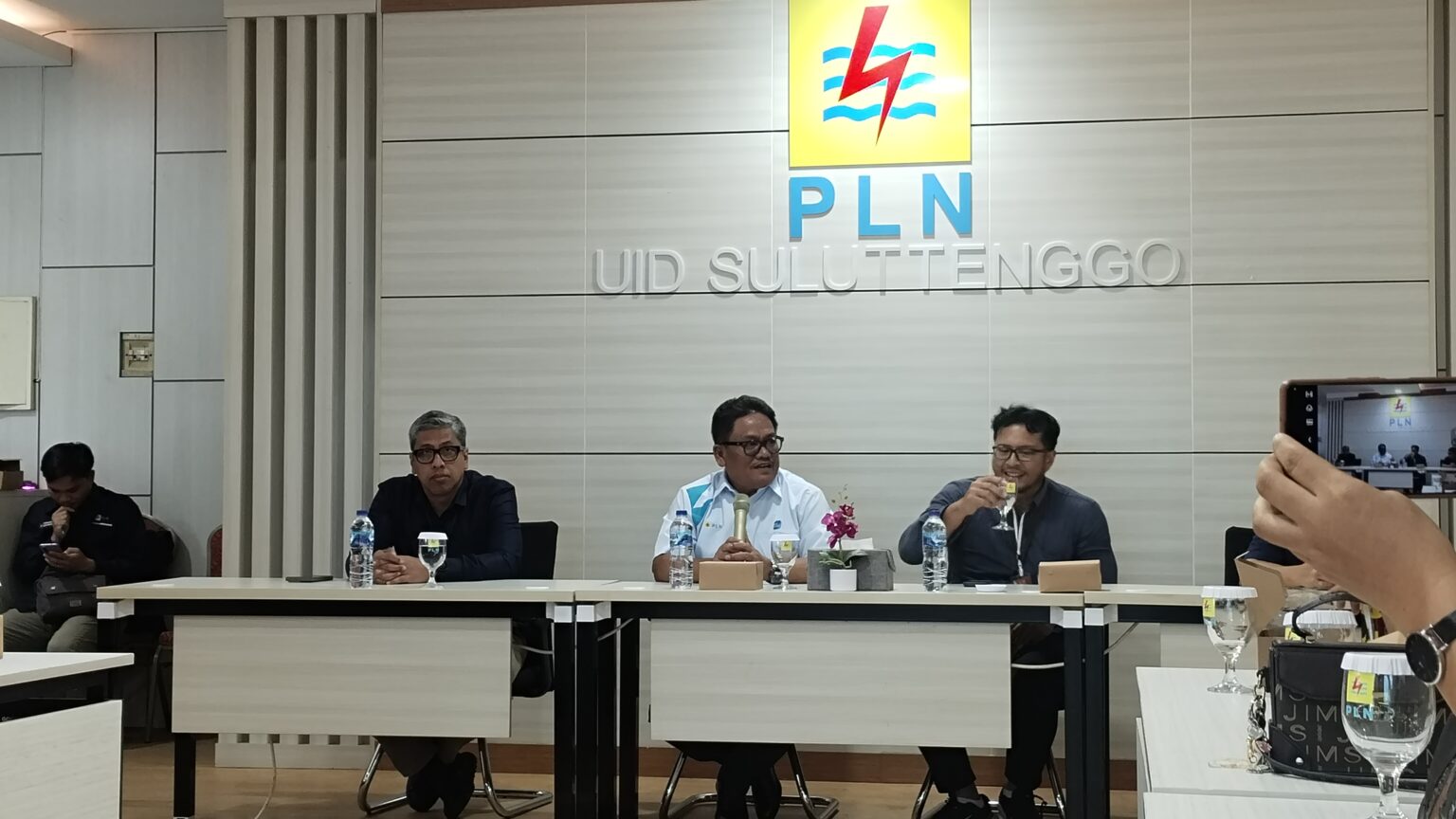 PLN Suluttenggo siagakan ribuan personel jaga pasokan listrik sambut Natal dan Tahun Baru