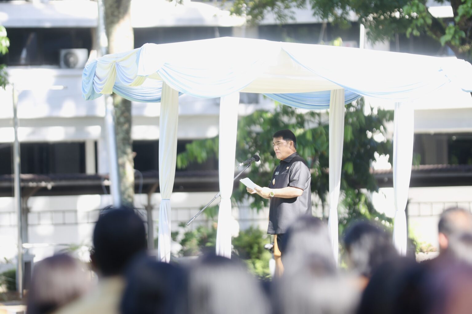 Yulius Selvanus pimpin peringatan Hari Bela Negara dan Hari Ibu, tekankan kontribusi kolektif