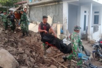 Temuan diduga kulit kepala dan rahang gigi manusia di lokasi banjir bandang Siau