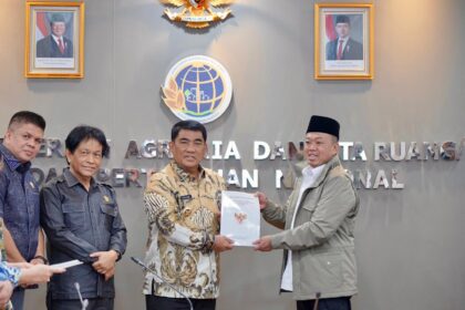 Gubernur Sulut terima persetujuan RTRW 2025–2044 dari Menteri ATR BPN