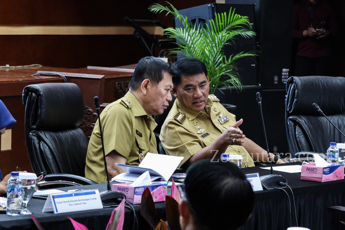 FOTO: High Level Meeting di BI Sulut: Yulius Selvanus tekankan stabilitas harga dan pertumbuhan inklusif