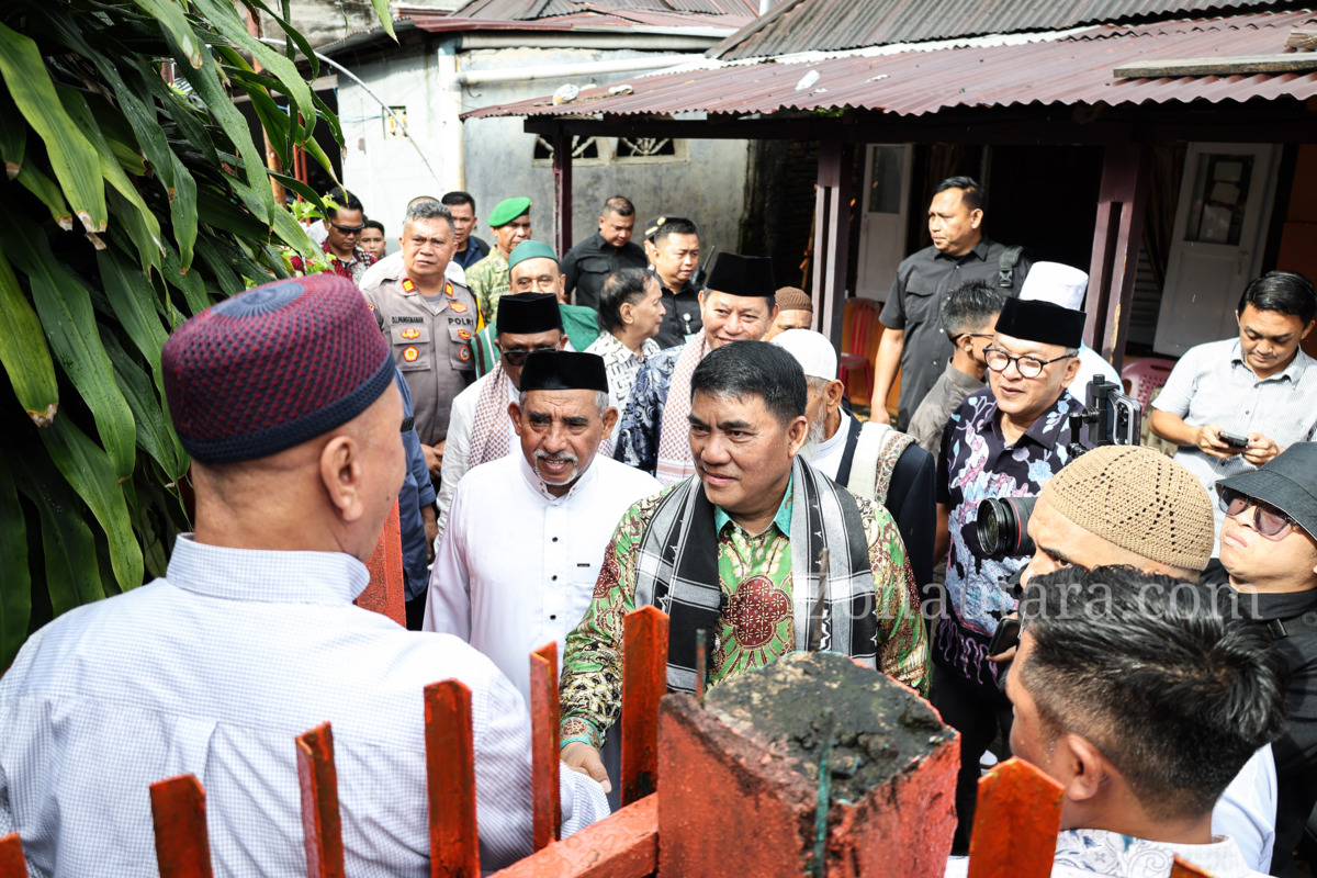 FOTO: Kehadiran Gubernur dan Wagub Sulut dalam tradisi Iwadh di Kampung Arab Manado
