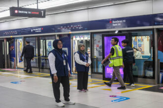 10 Penumpang Terjebak dalam Lift MRT Lebak Bulus Akibat Pemadaman Listrik