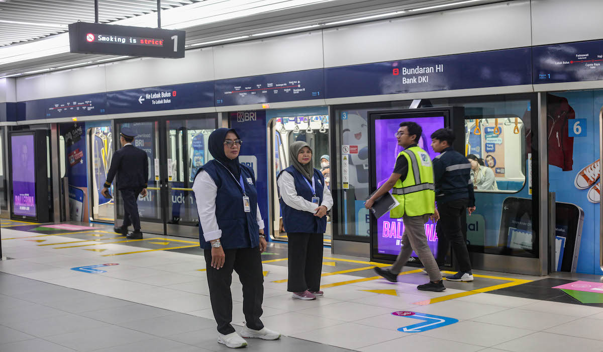 10 Penumpang Terjebak dalam Lift MRT Lebak Bulus Akibat Pemadaman Listrik