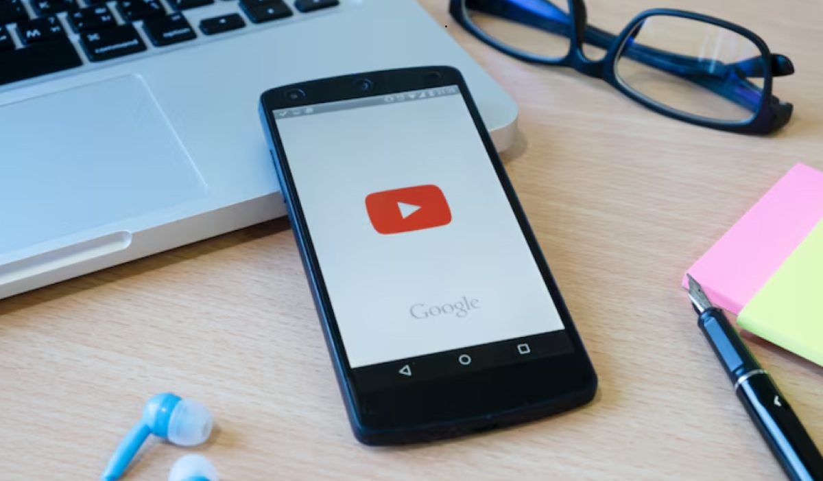 5 Alat AI Terbaik 2026 untuk Merangkum Video YouTube
