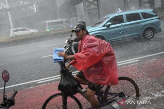 BMKG Prakirakan Hujan Ringan Akan Guyur Jakarta Rabu Sore