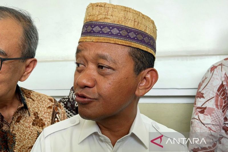 Bahlil: Pembahasan Penyesuaian Harga Pertamax Hampir Selesai