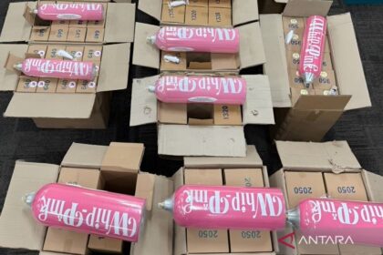 Bareskrim Bongkar Pabrik Gas N2O 'Whip Pink' di Jakarta Utara