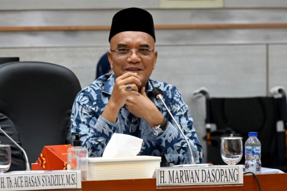 DPR Apresiasi Kesiapan Haji 2026: Visa dan Kartu Nusuk Disiapkan