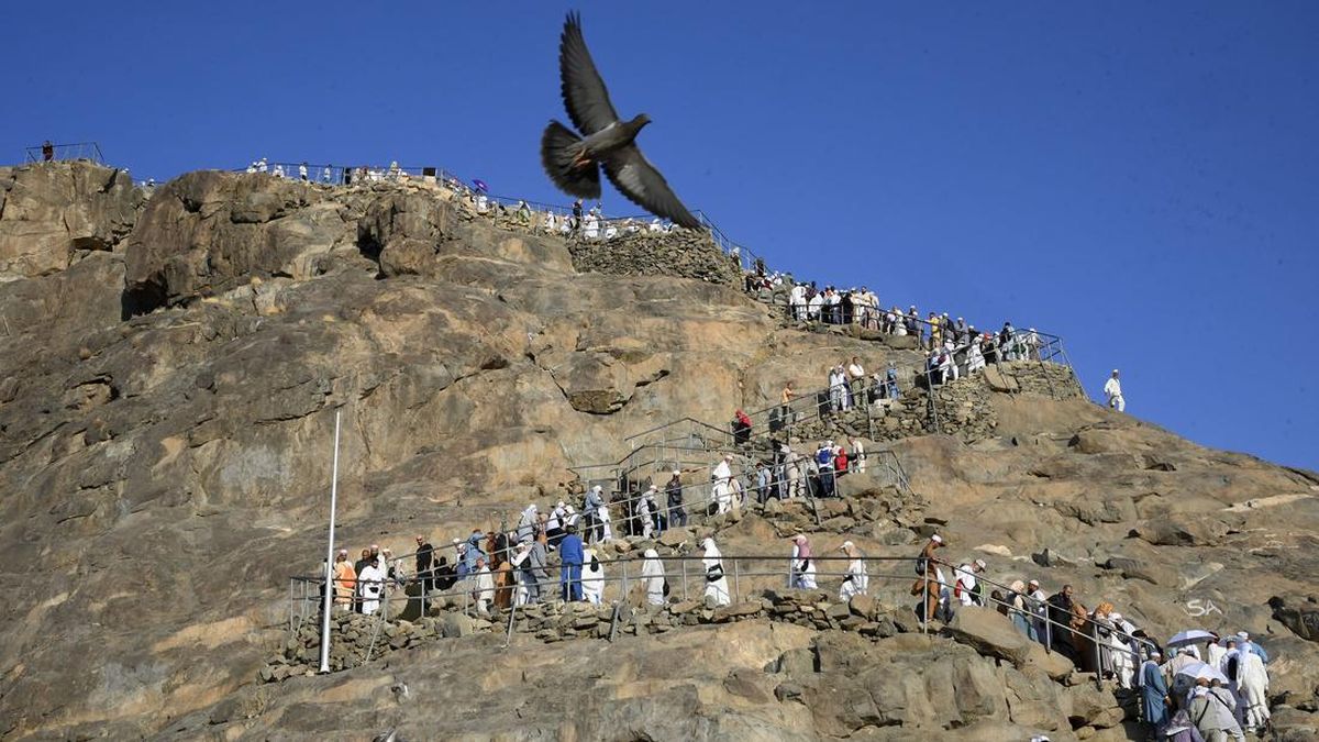 DPR Desak Proses Hukum untuk 3 WNI Terlibat Haji Ilegal di Makkah