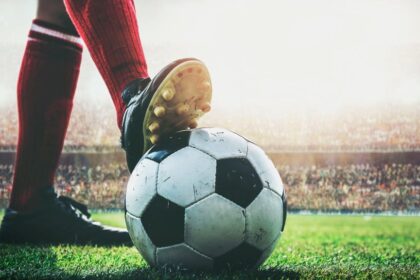 Jadwal Sepak Bola 20-21 April 2026: Liga Super dan Internasional